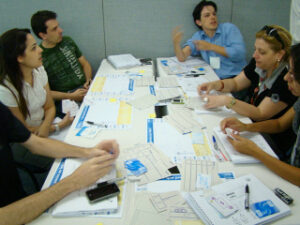 Típica mesa de trabalho no FDP.